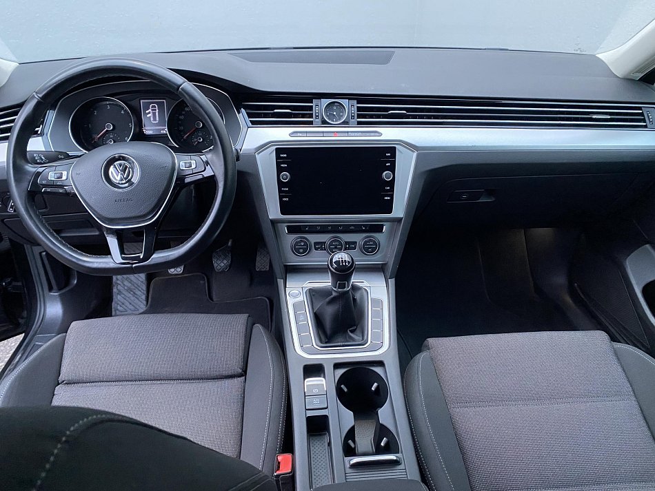 Volkswagen Passat 2.0 TDi 