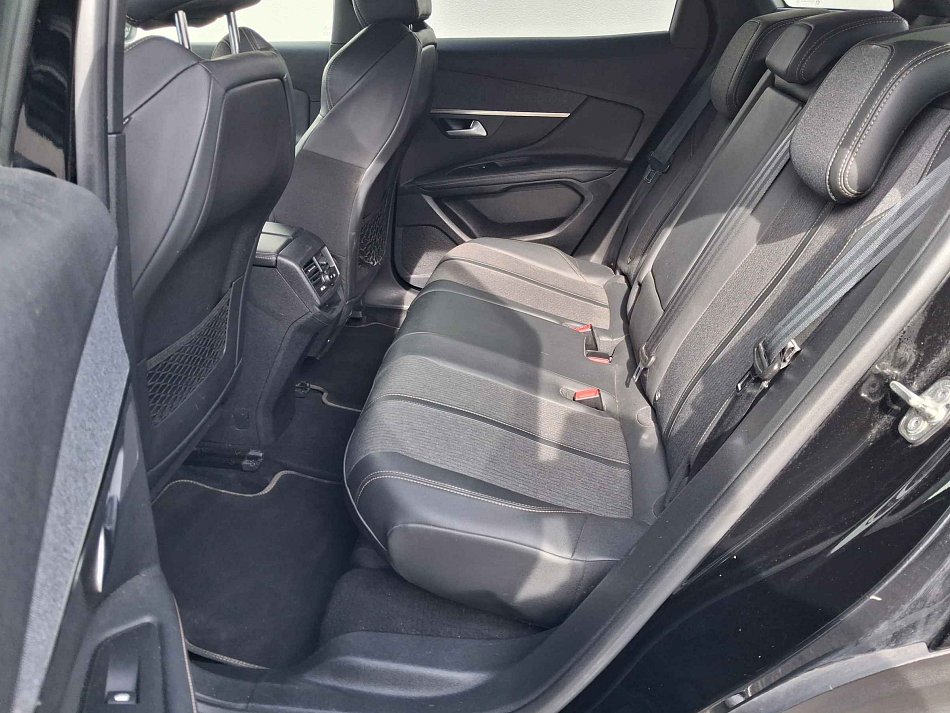 Peugeot 3008 1.5 HDi GT Line