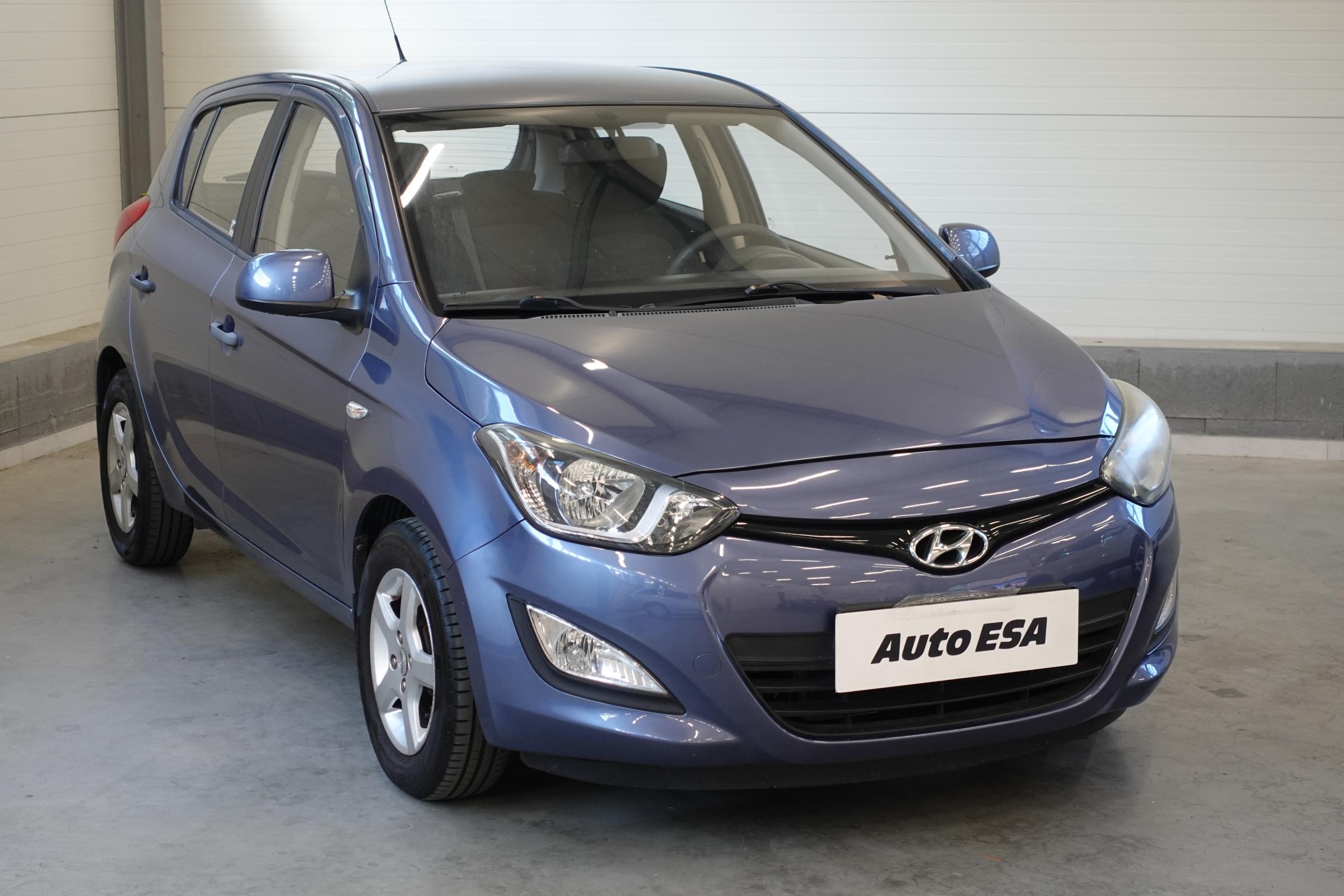 Hyundai i20, 2013 - celkový pohled