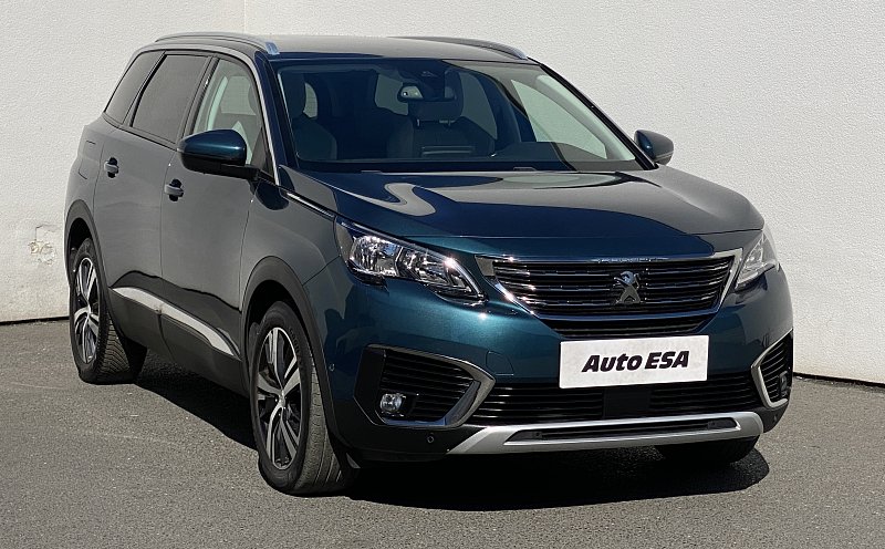 Peugeot 5008 1.5 HDi Allure 7míst