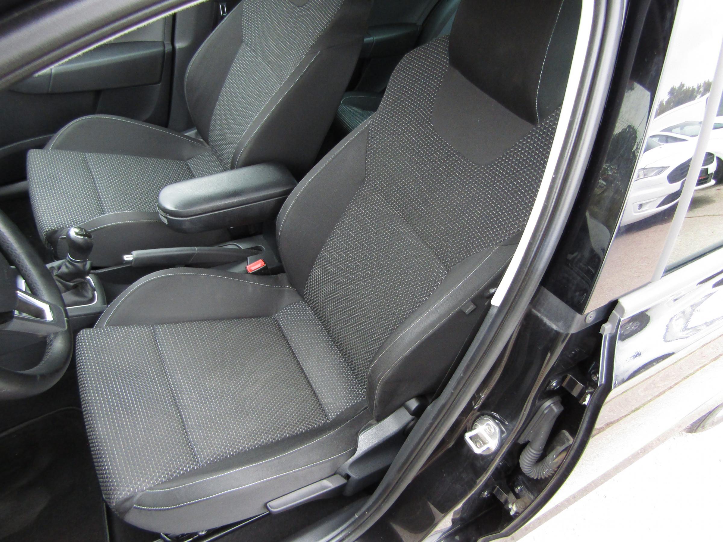 Škoda Rapid, 2014 - pohled č. 10