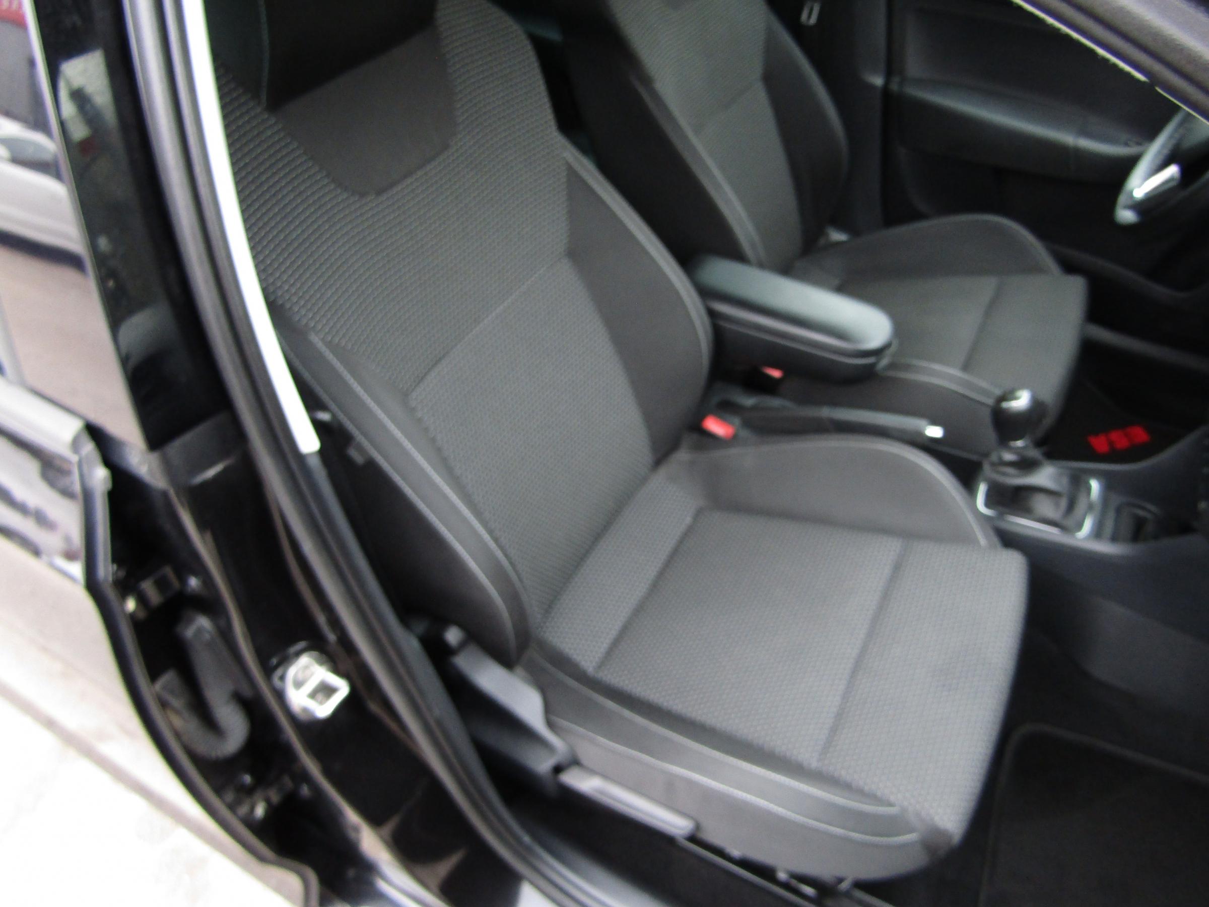 Škoda Rapid, 2014 - pohled č. 12