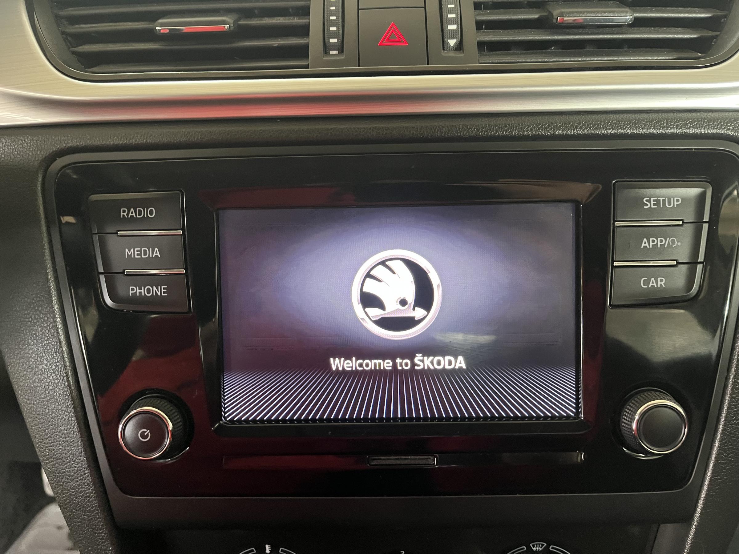 Škoda Rapid, 2018 - pohled č. 16