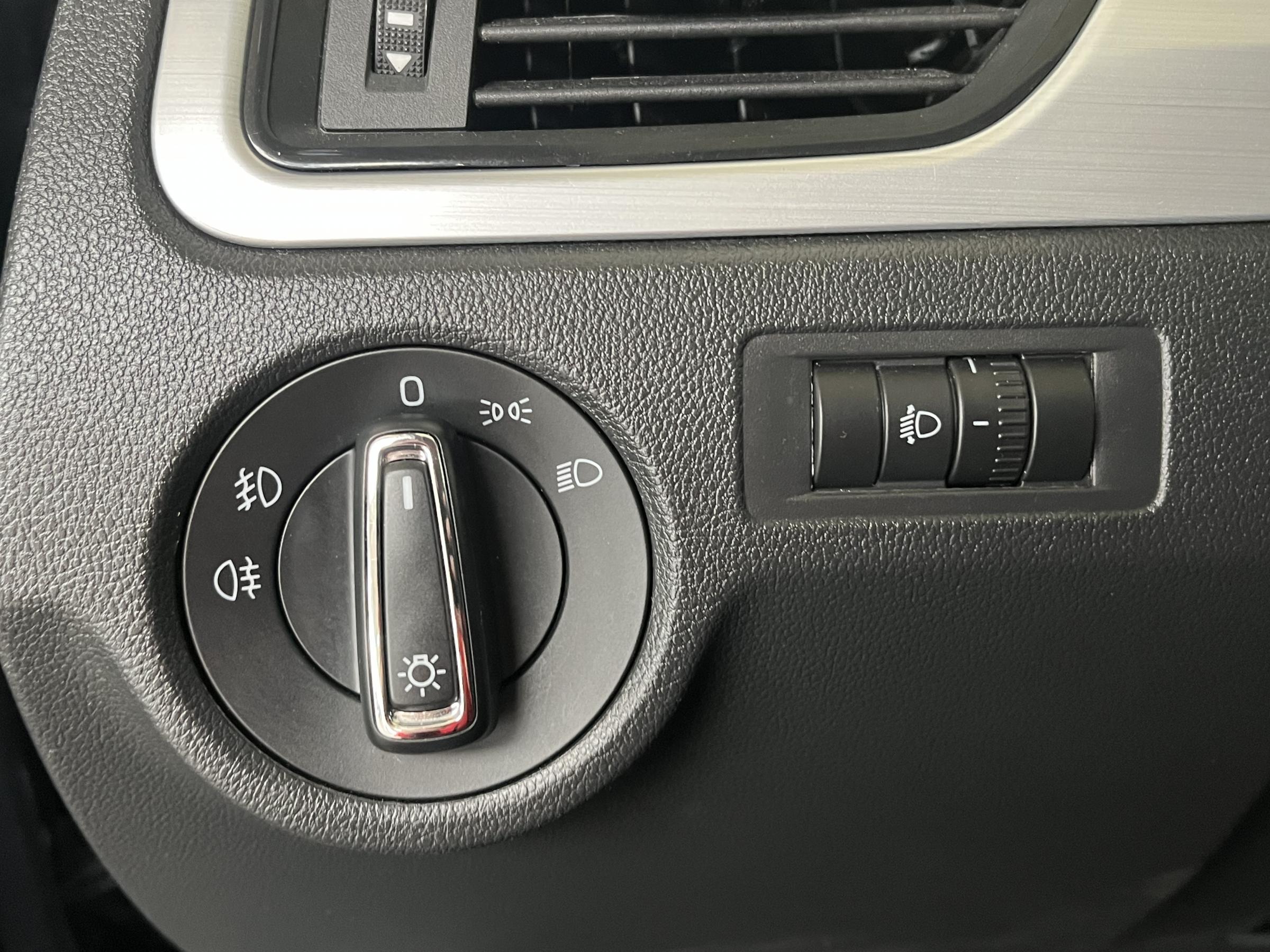 Škoda Rapid, 2018 - pohled č. 18