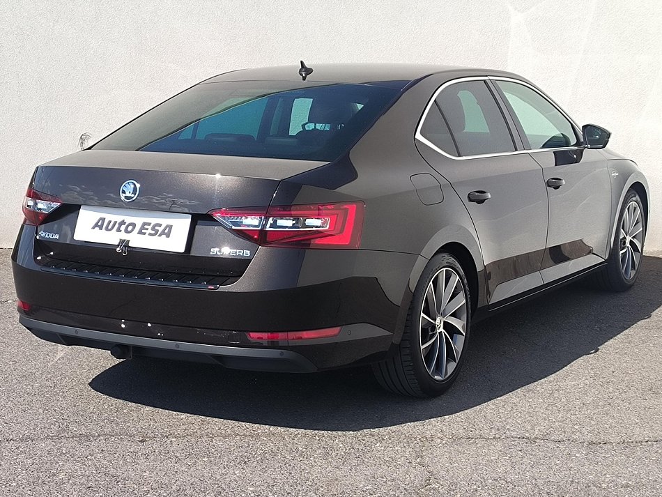 Škoda Superb III 1.8 TSi L&K