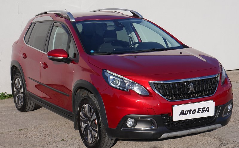 Peugeot 2008 1.2 PT 