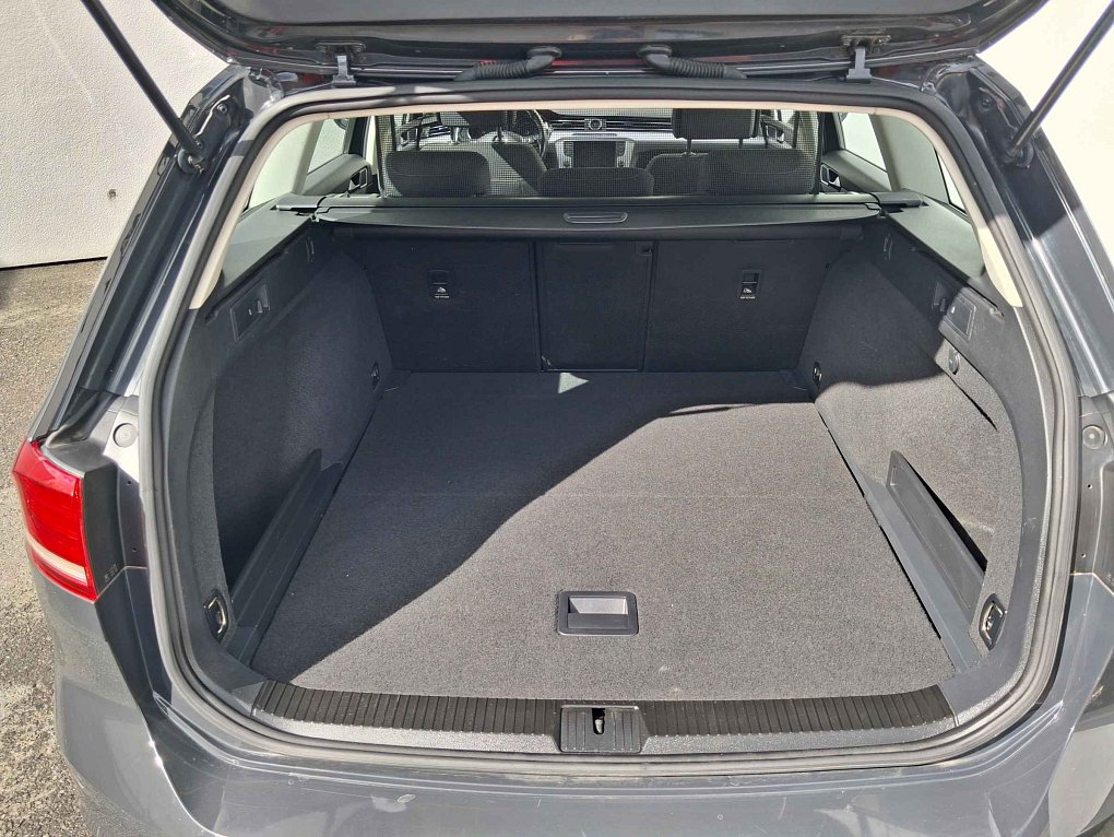 Volkswagen Passat 2.0 TDi 