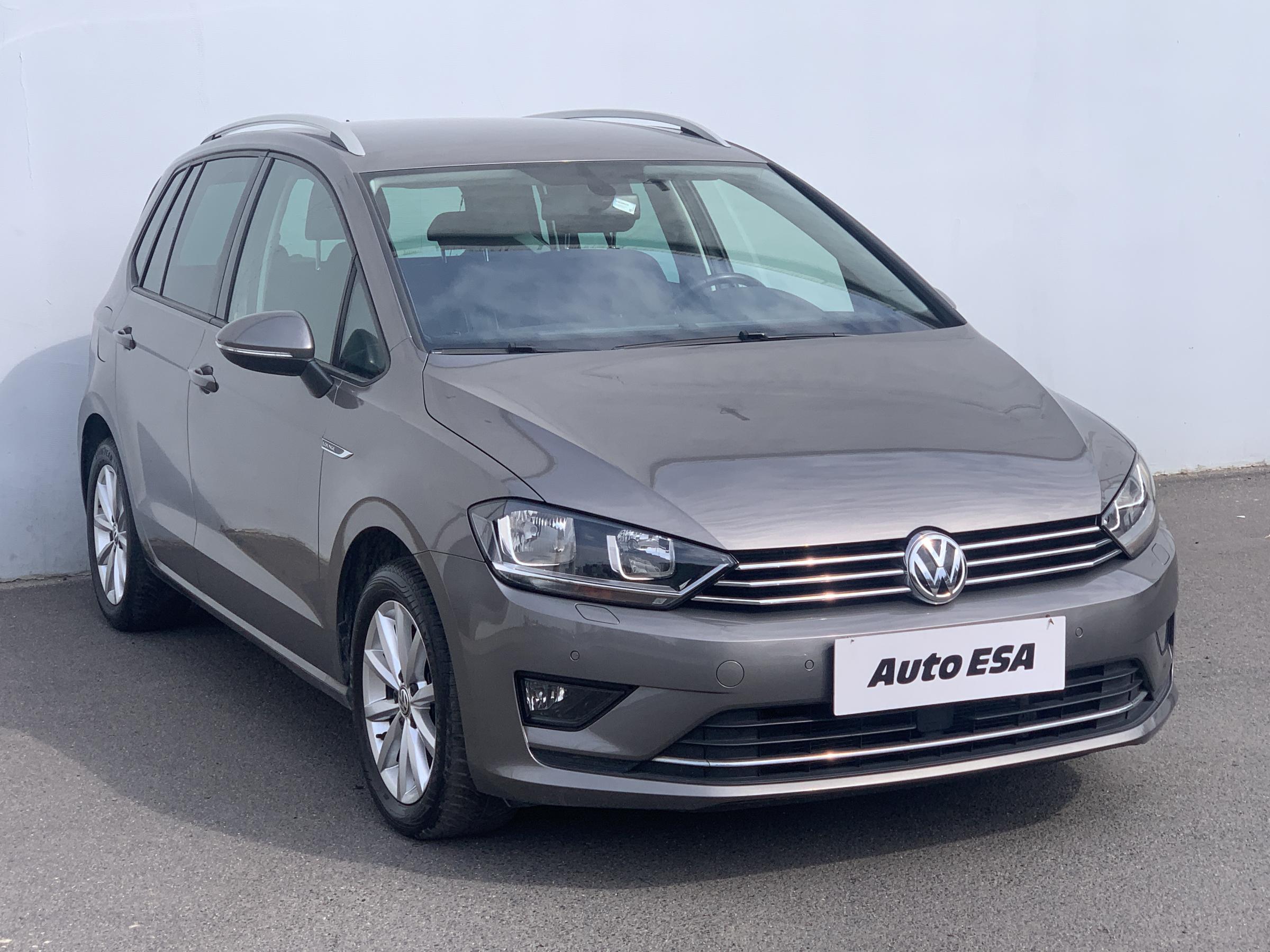 Volkswagen Sportsvan, 2015 - celkový pohled