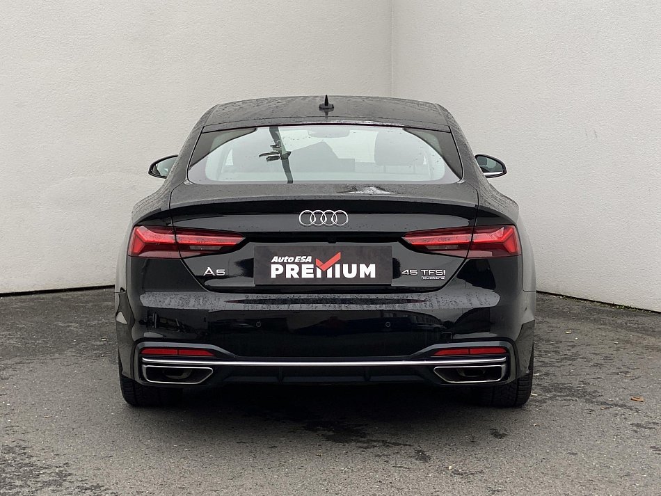 Audi A5 2.0TFSi  Quattro