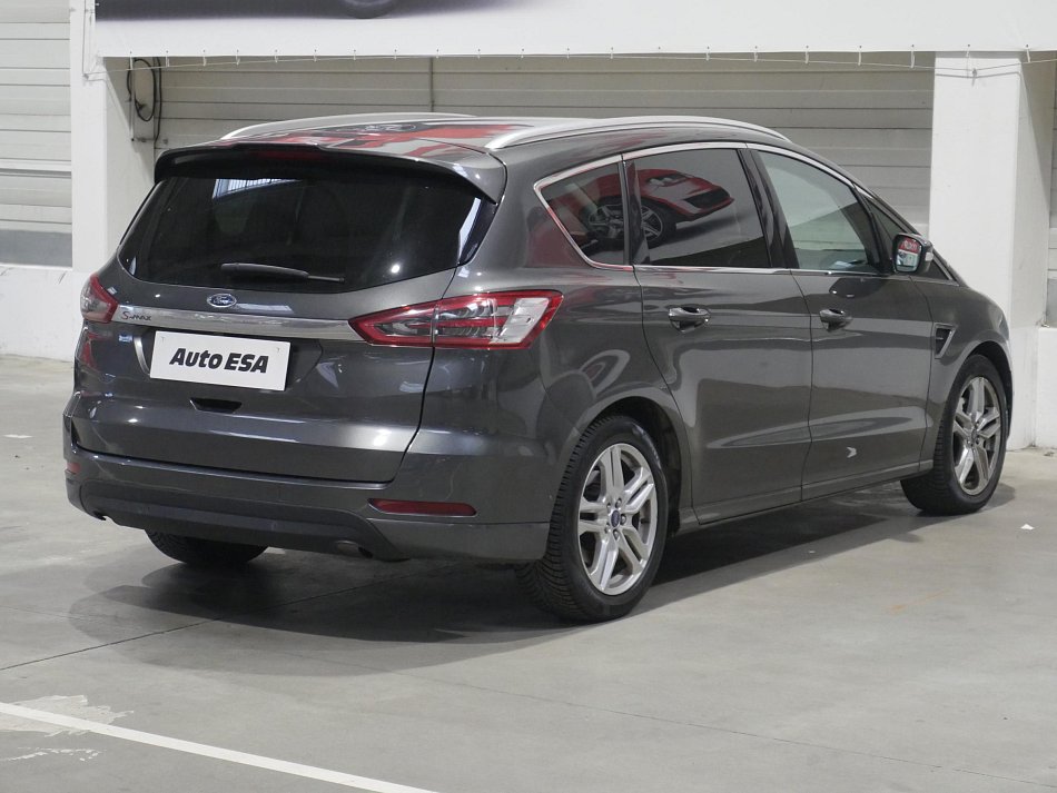 Ford S-MAX 2.0TDCI Titanium