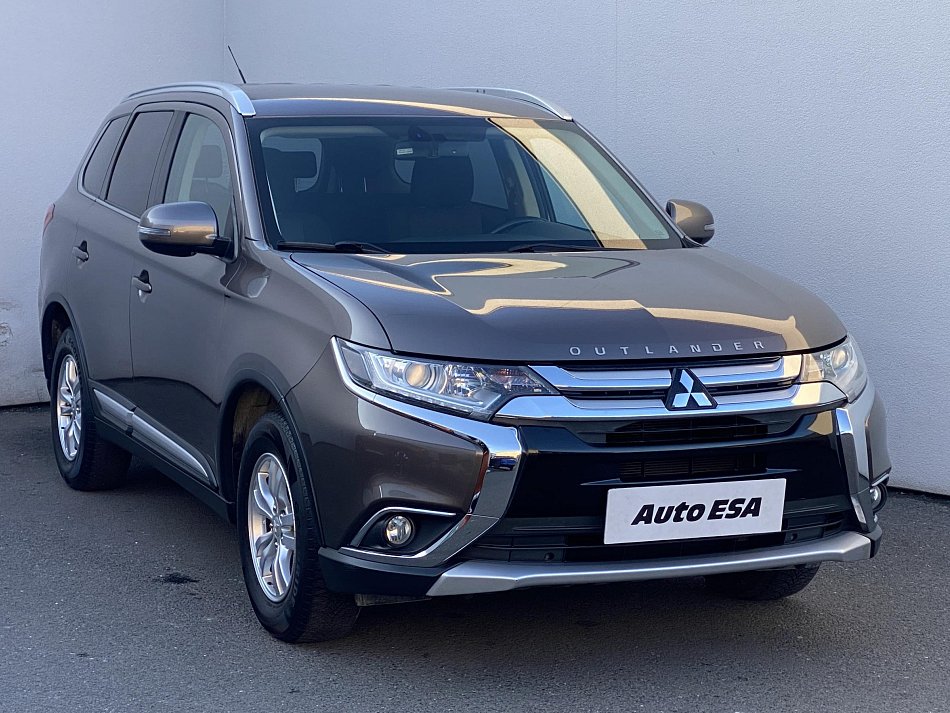 Mitsubishi Outlander 2.0 MiVEC 