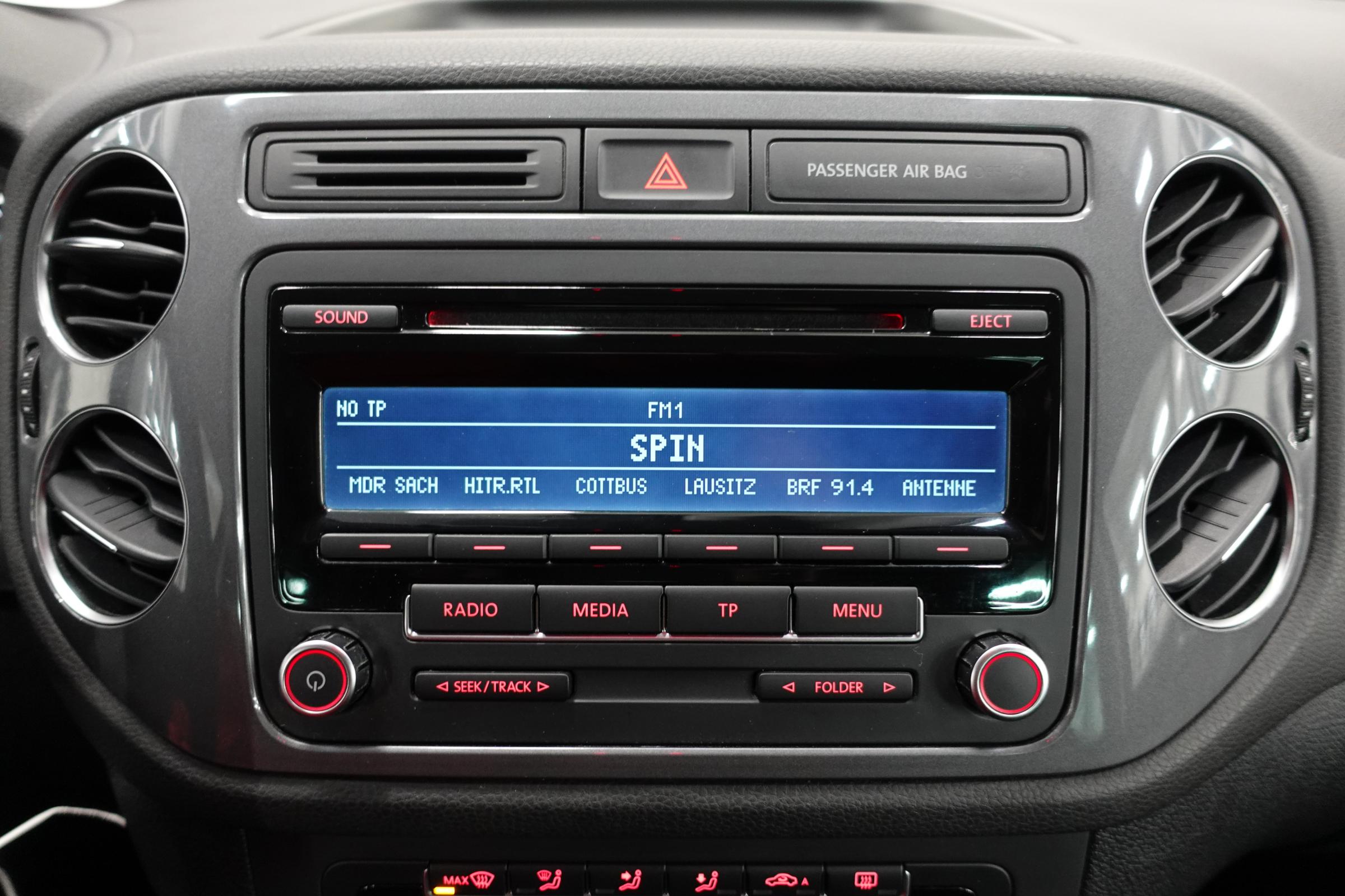 Volkswagen Tiguan, 2012 - pohled č. 18