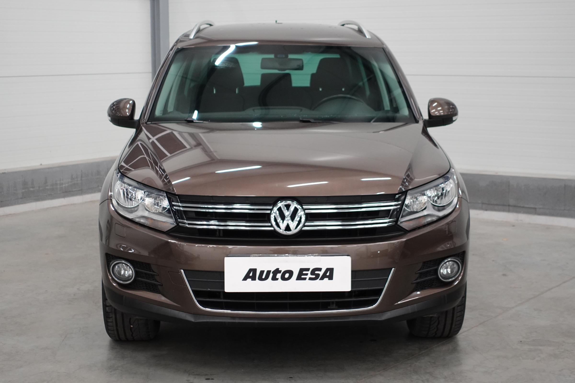 Volkswagen Tiguan, 2012 - pohled č. 2