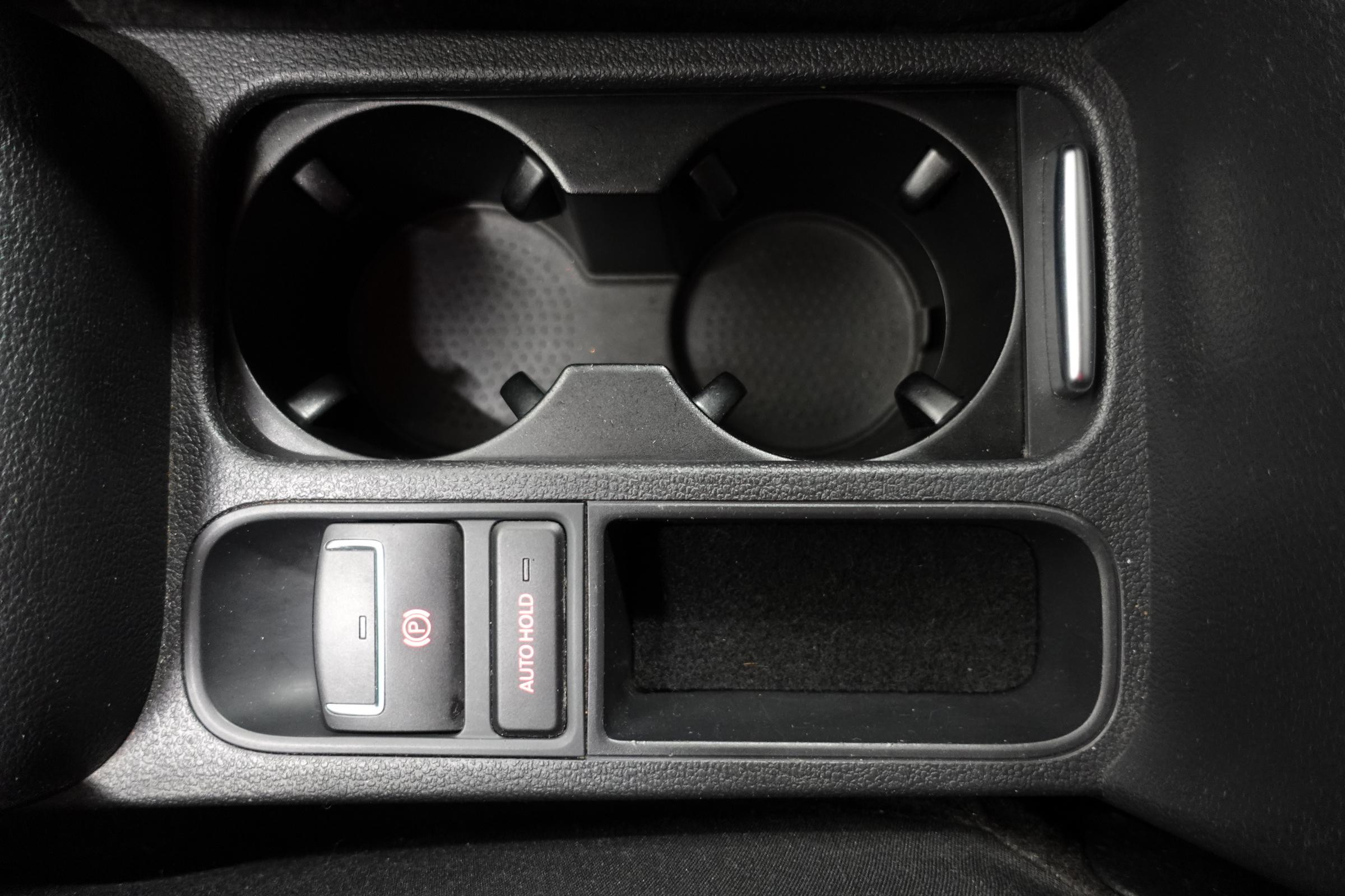 Volkswagen Tiguan, 2012 - pohled č. 22