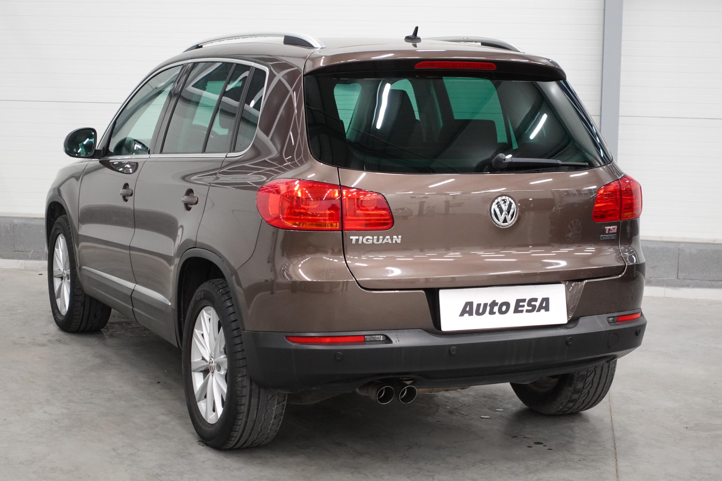Volkswagen Tiguan, 2012 - pohled č. 6