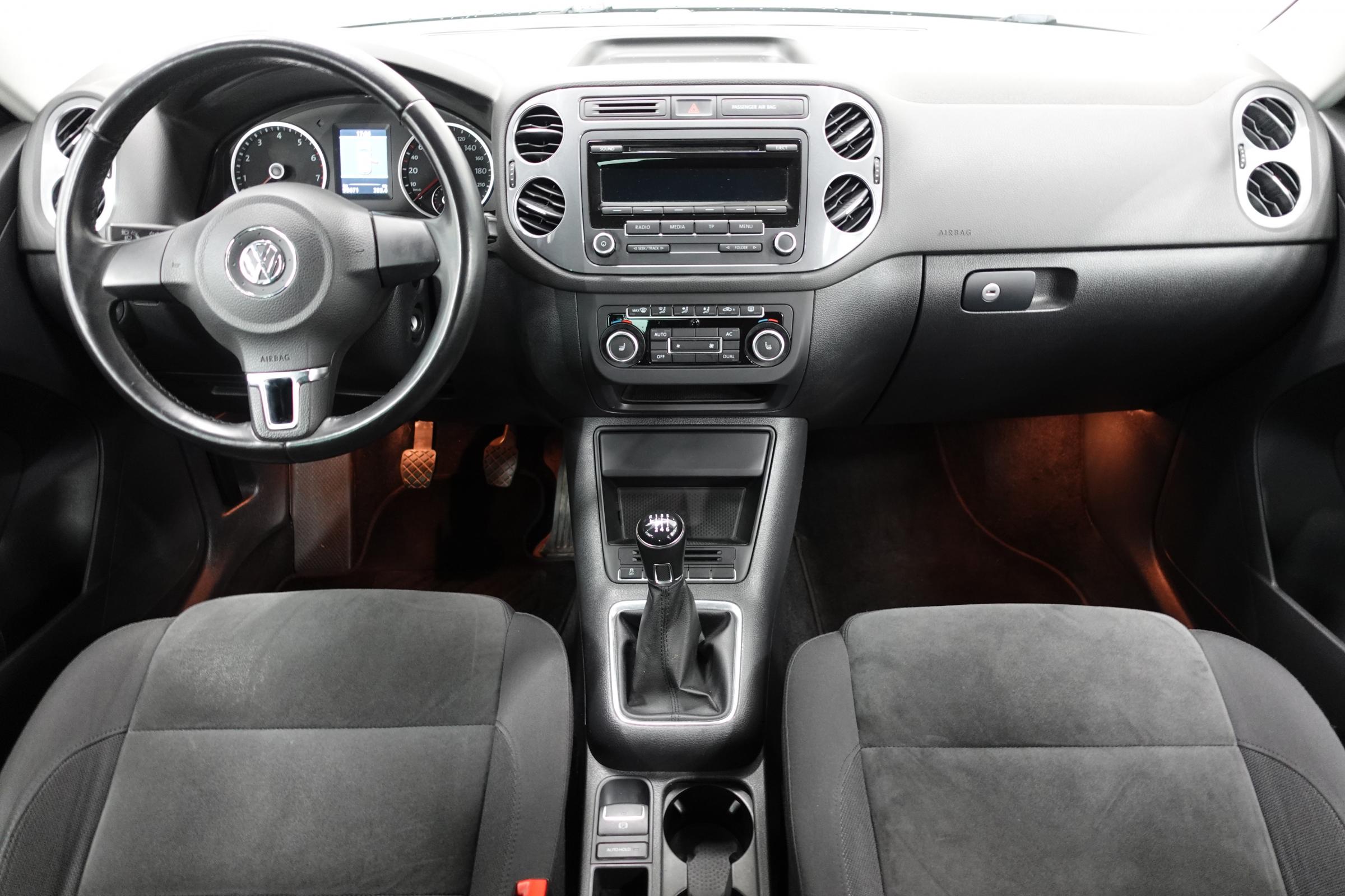 Volkswagen Tiguan, 2012 - pohled č. 8