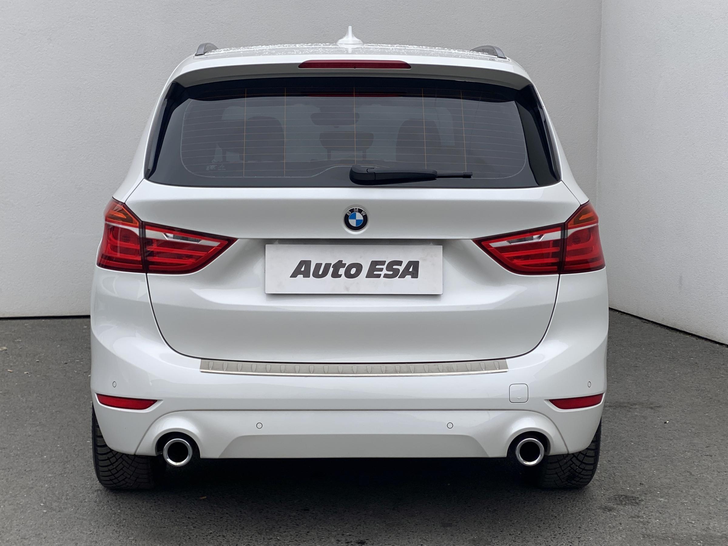 BMW Řada 2, 2018 - pohled č. 5