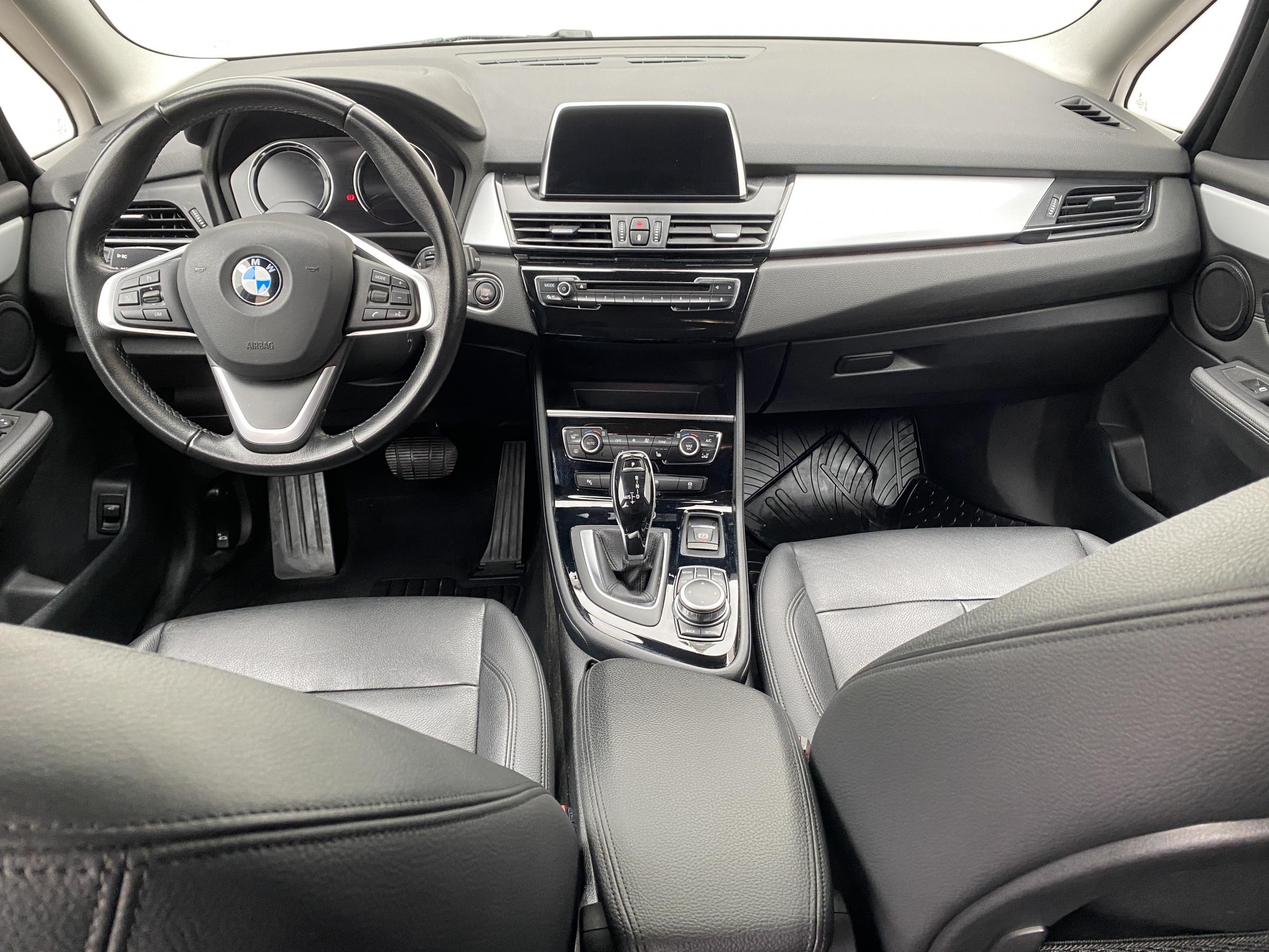 BMW Řada 2, 2018 - pohled č. 8