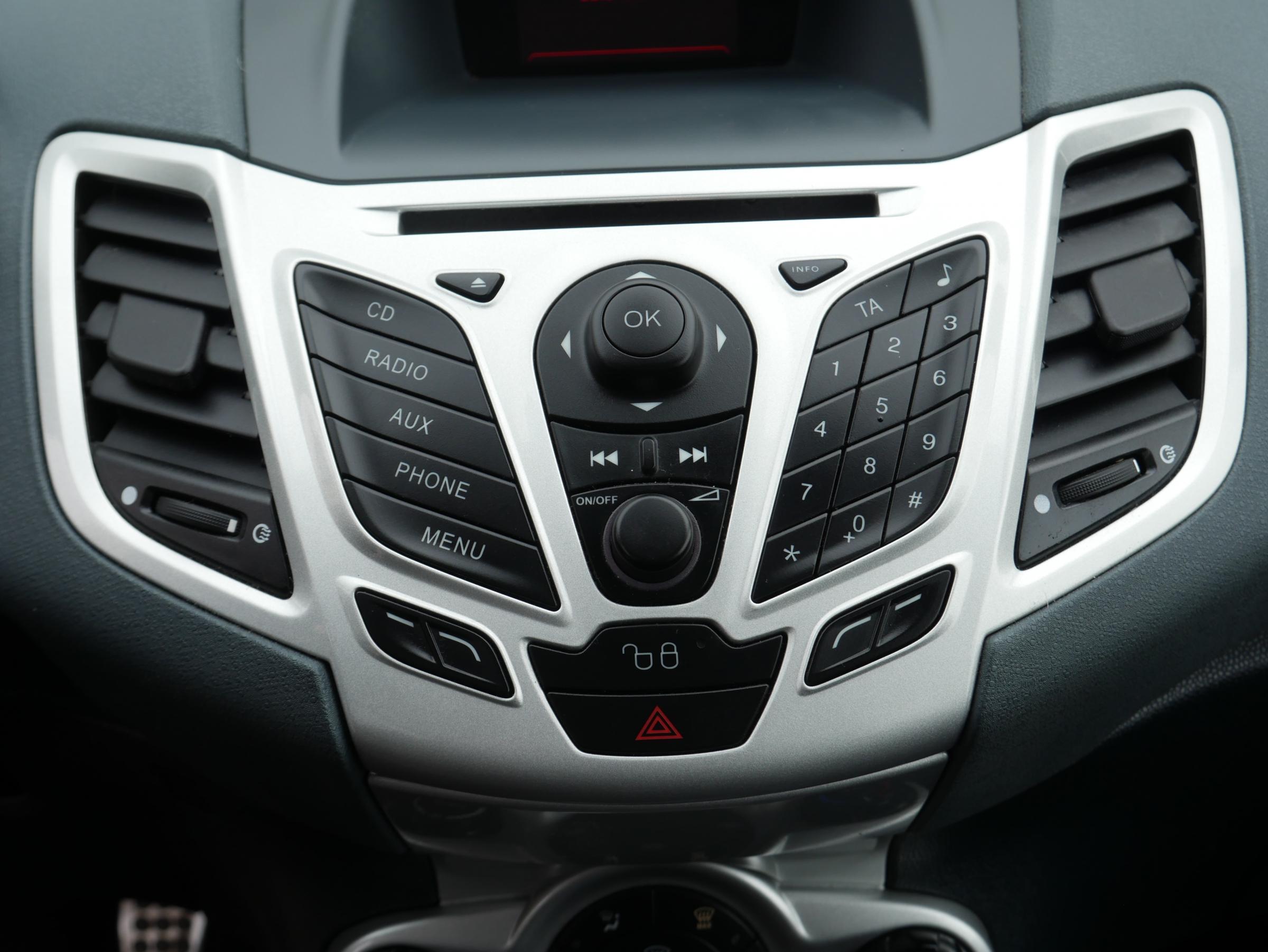 Ford Fiesta, 2010 - pohled č. 12