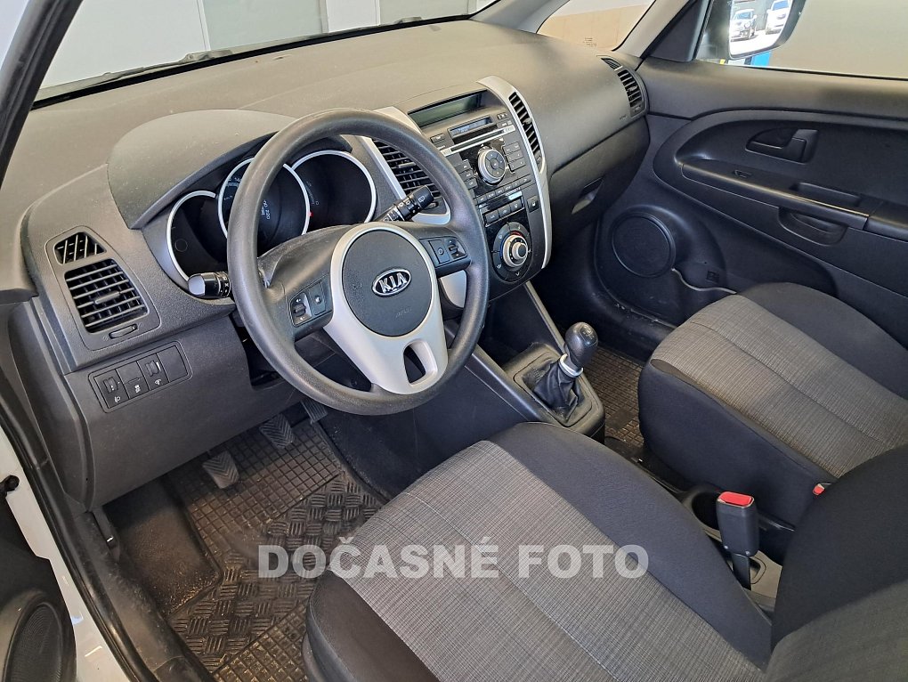 Kia Venga 1.4 i 