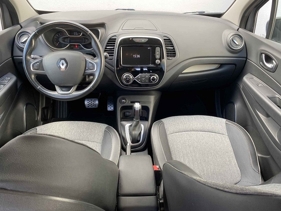 Renault Captur 1.2TCe Intense