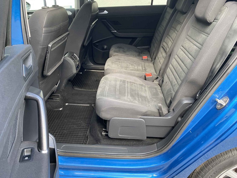 Volkswagen Touran 1.5TSi 
