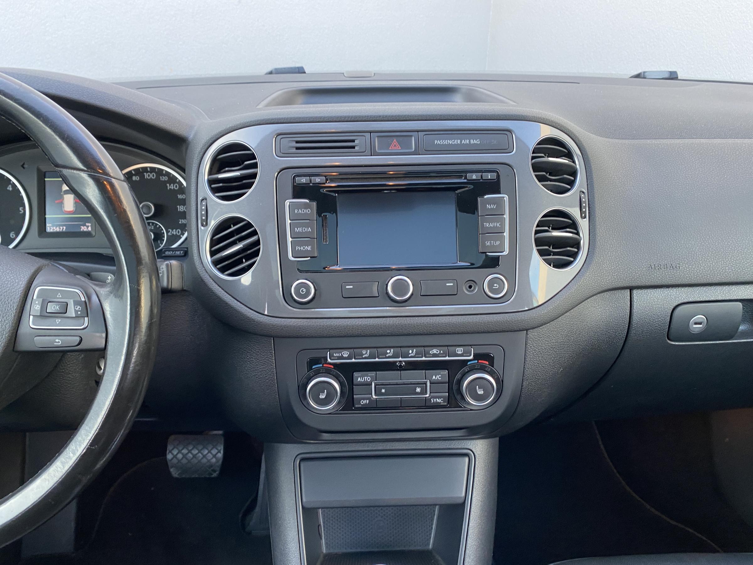 Volkswagen Tiguan, 2014 - pohled č. 12