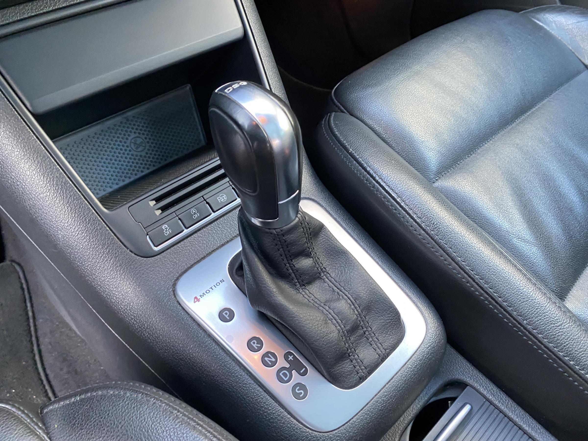 Volkswagen Tiguan, 2014 - pohled č. 16