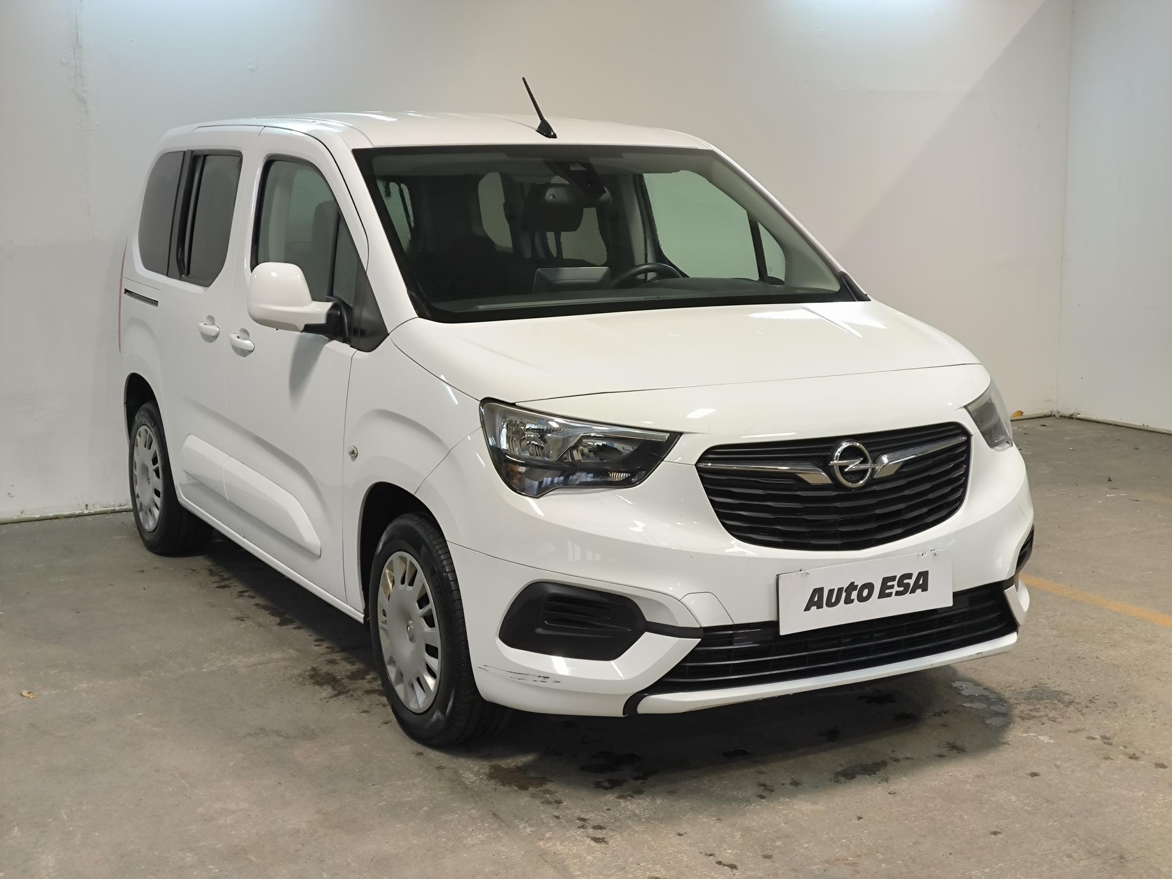 Opel Combo, 2021