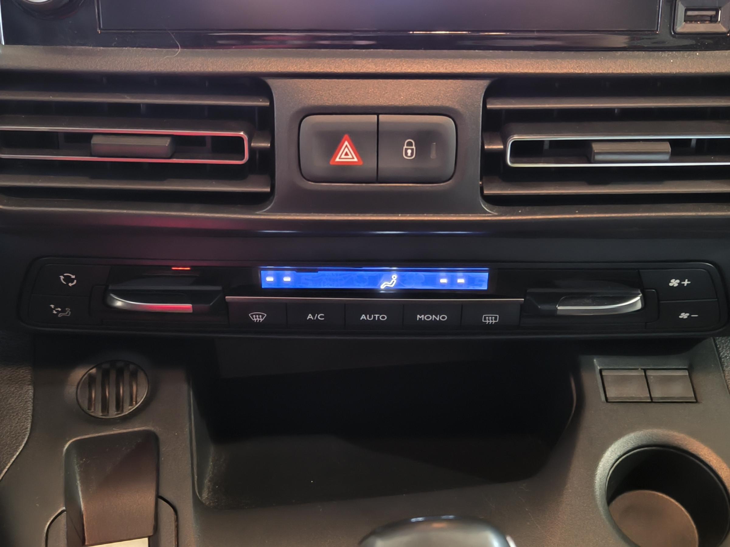 Opel Combo, 2021 - pohled č. 15