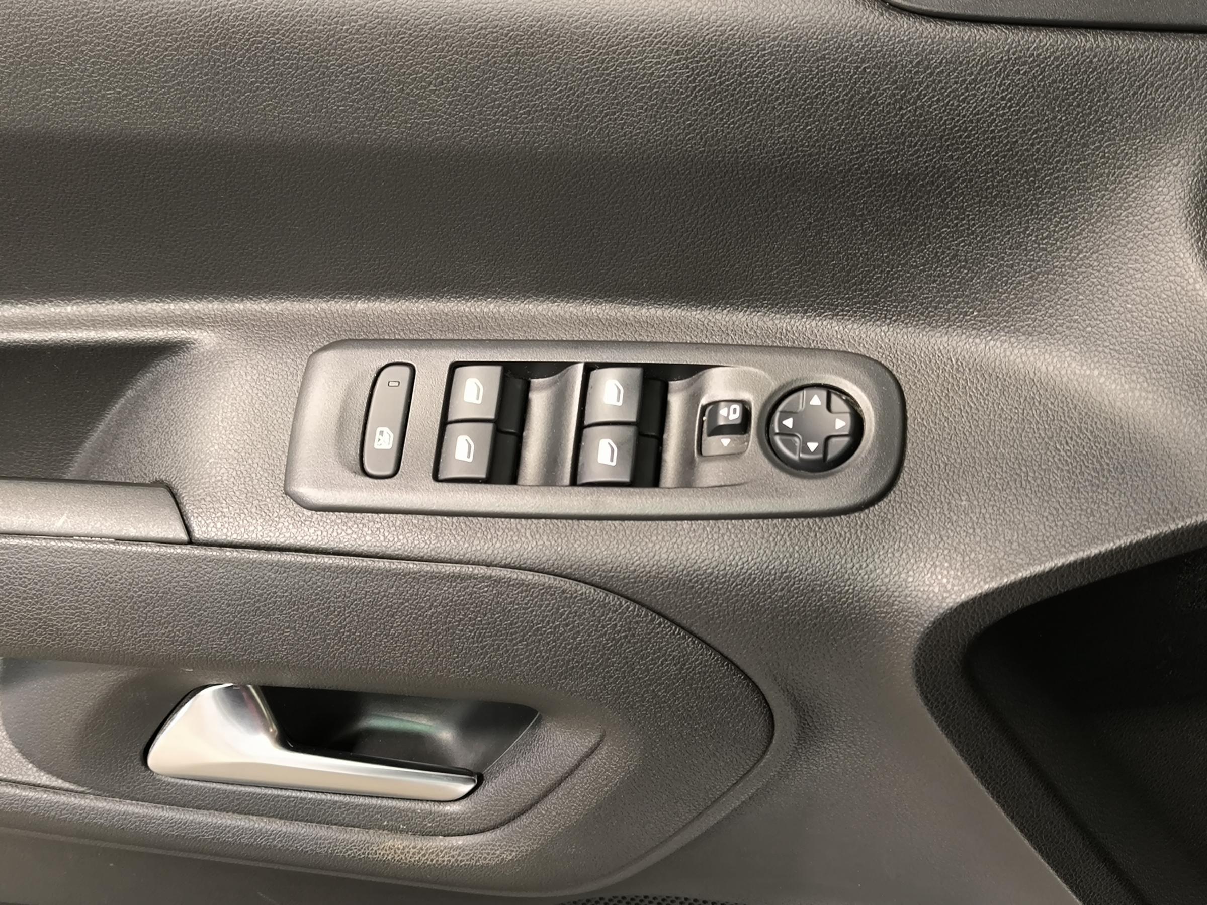 Opel Combo, 2021 - pohled č. 17