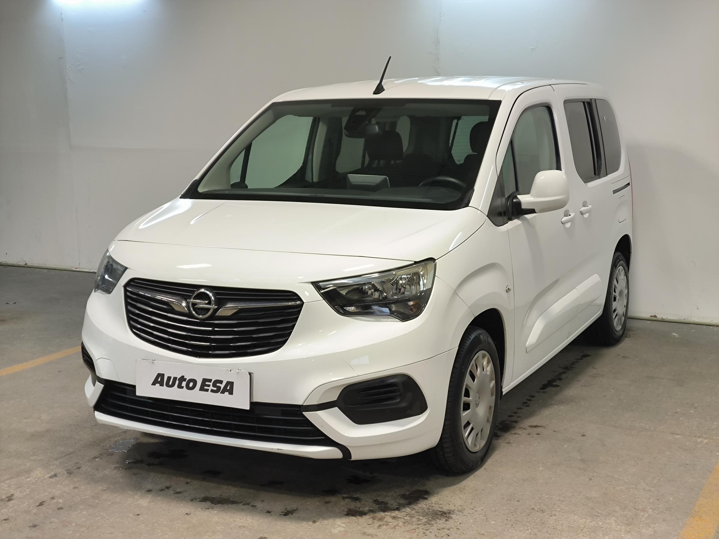 Opel Combo, 2021 - pohled č. 3