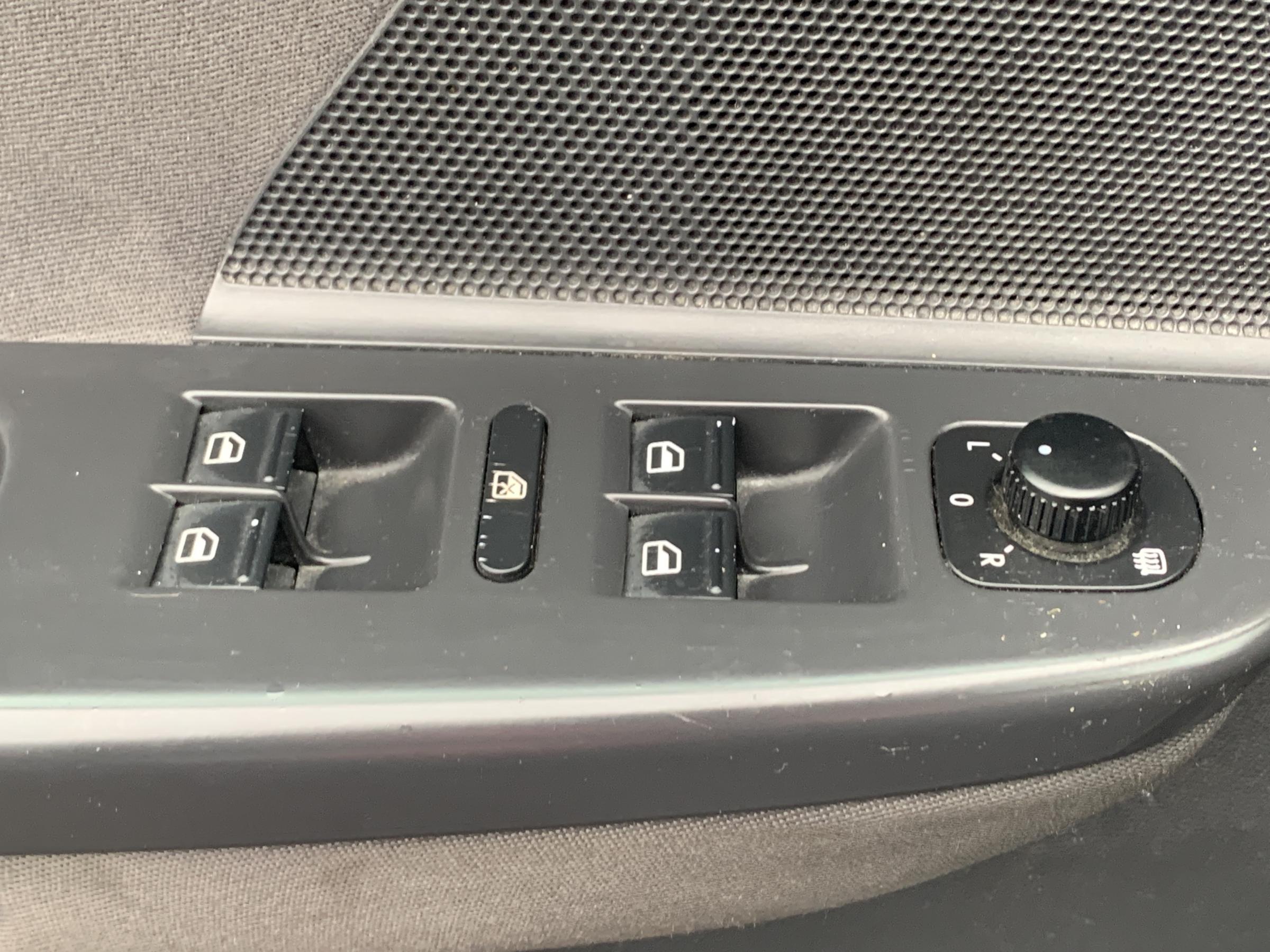 Volkswagen Golf, 2008 - pohled č. 18