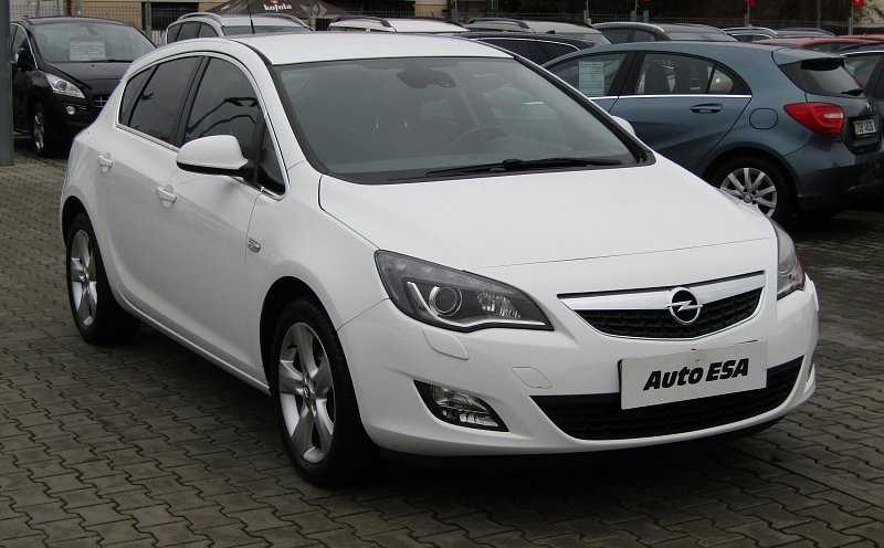 Opel Astra 1.4 T Sport