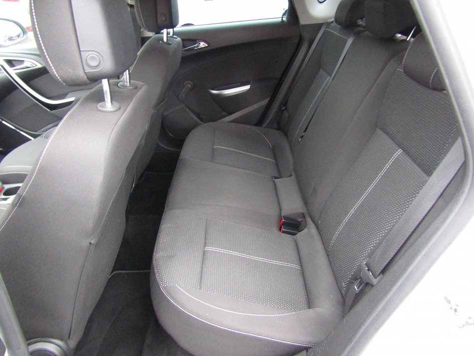 Opel Astra 1.4 T Sport