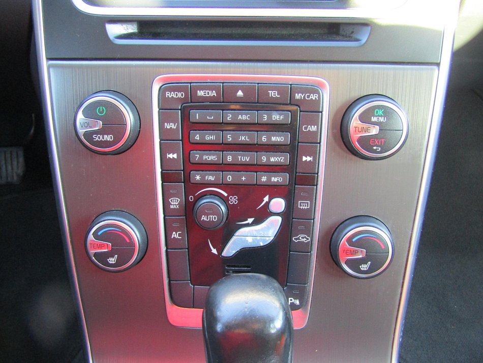 Volvo V60 2.0 D Summum