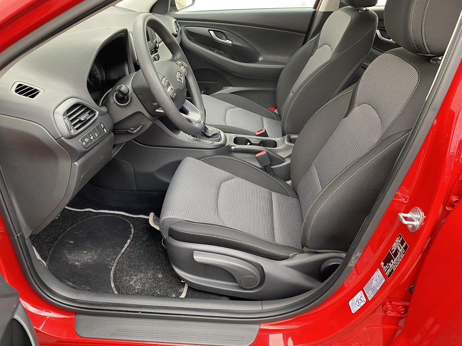 Hyundai I30 1.5 DPi Smart