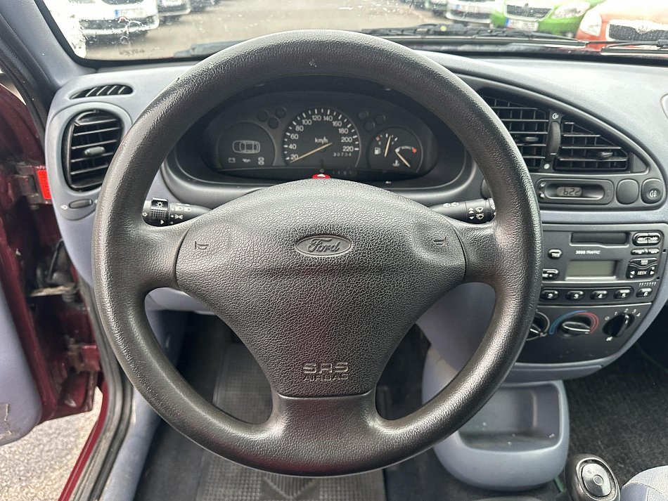 Ford Fiesta 1.3i 