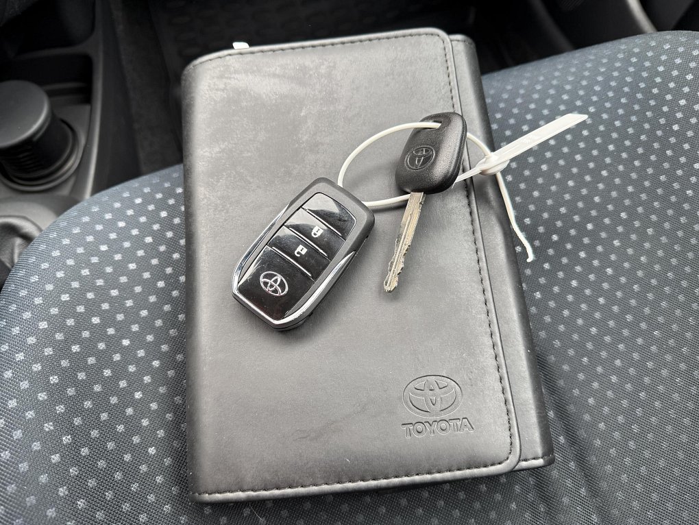 Toyota Yaris 1.33 VVT-i 