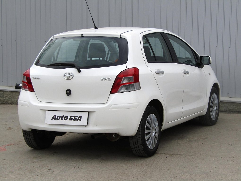 Toyota Yaris 1.33 VVT-i 