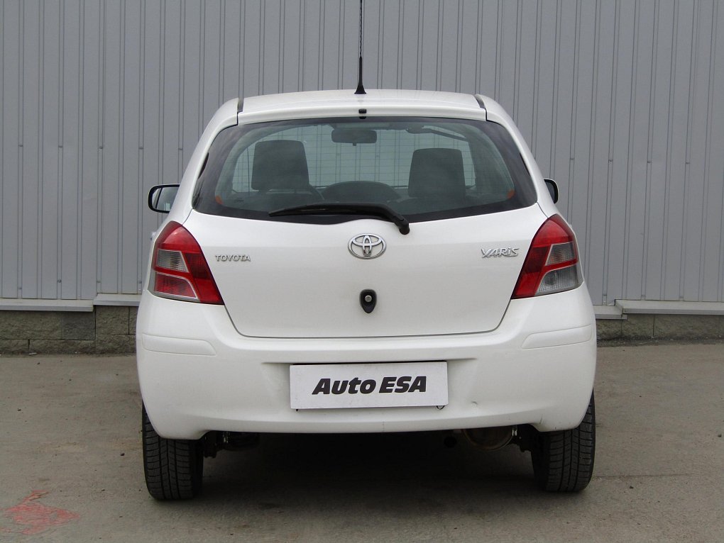 Toyota Yaris 1.33 VVT-i 