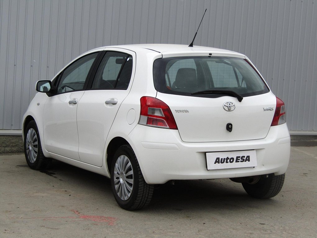 Toyota Yaris 1.33 VVT-i 