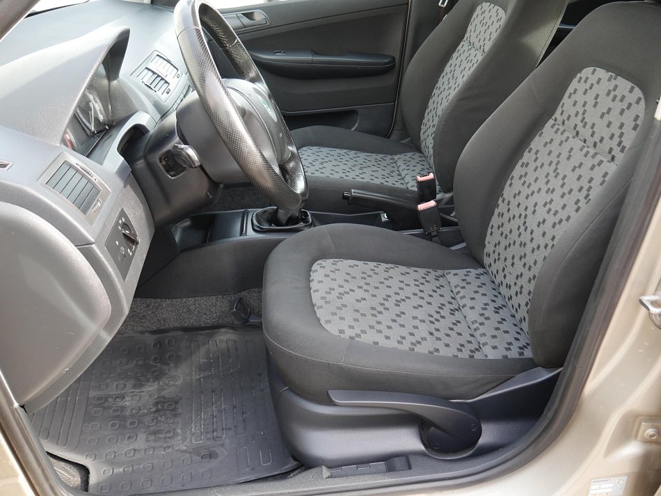 Škoda Fabia I 1.4i 16V 