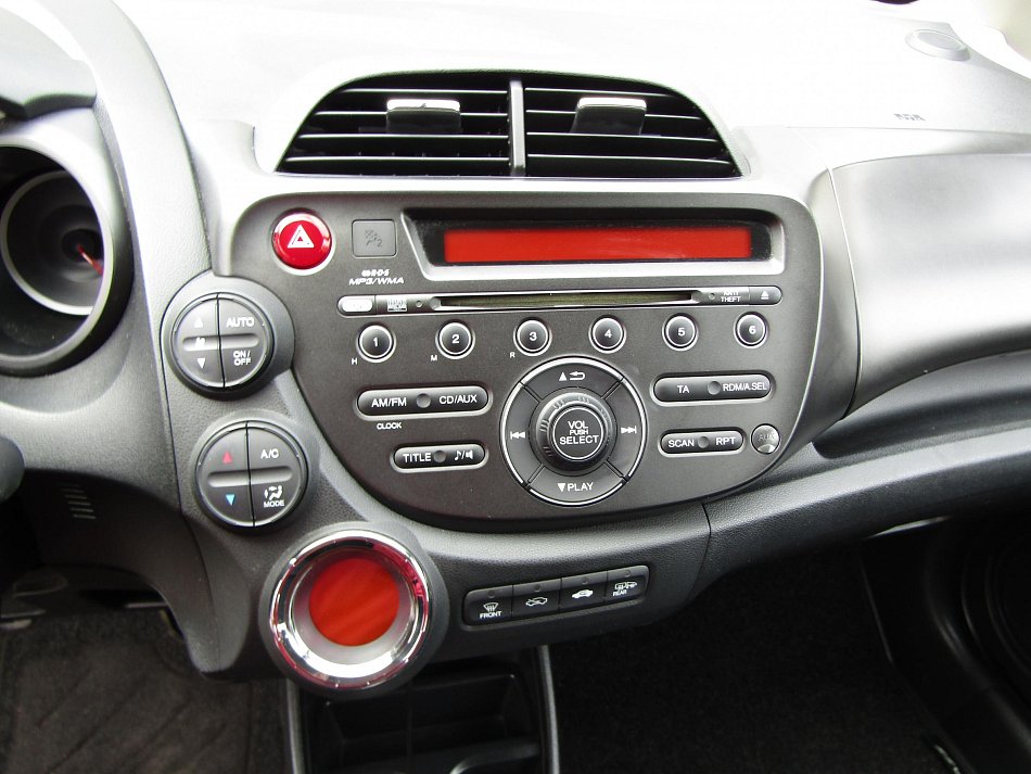 Honda Jazz 1.3 i-VTec 