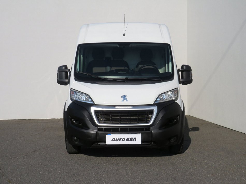 Peugeot Boxer 2.2D 