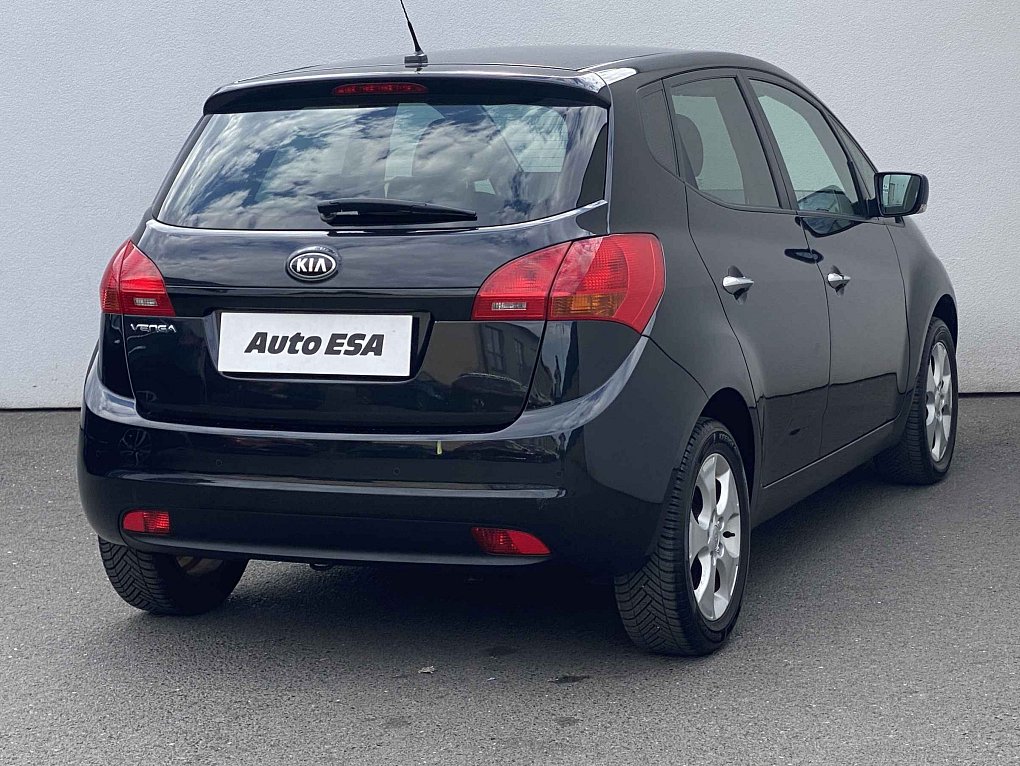Kia Venga 1.4 i FIFA World Cup