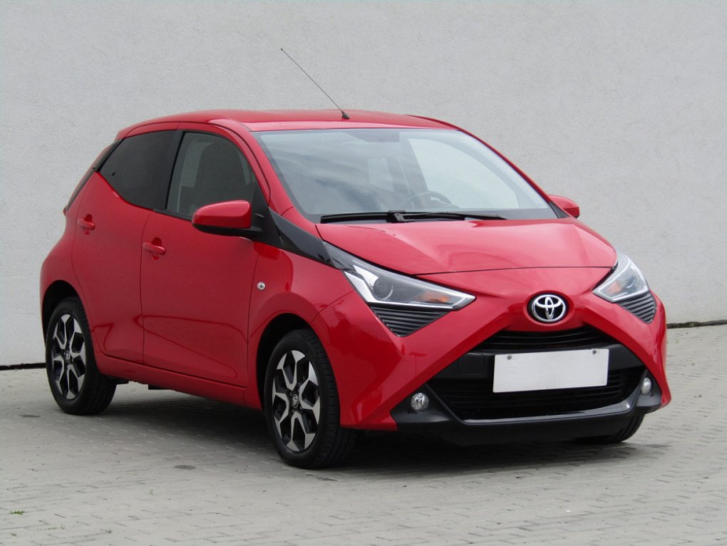 Toyota Aygo 1.0VVT-i X-play
