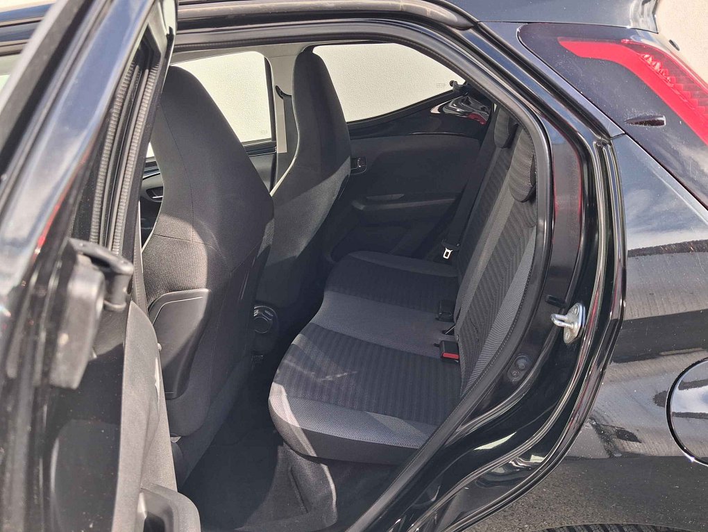 Toyota Aygo 1.0VVT-i X-play