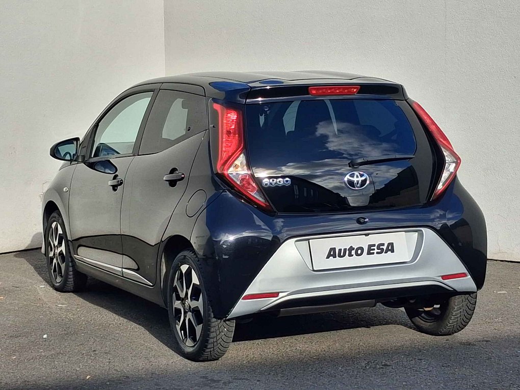 Toyota Aygo 1.0VVT-i X-play