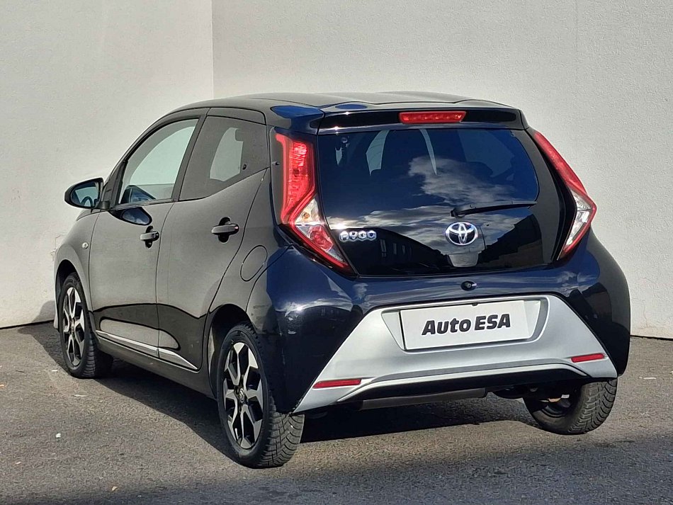 Toyota Aygo 1.0VVT-i X-play